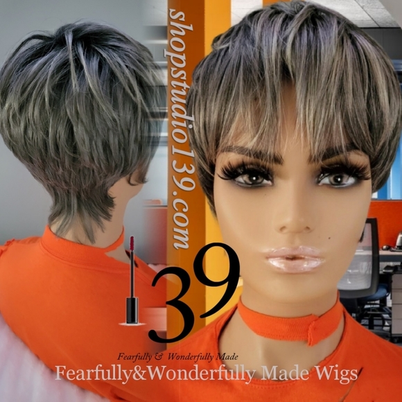 Human hair Grey pixie wig - Picture 4 of 4